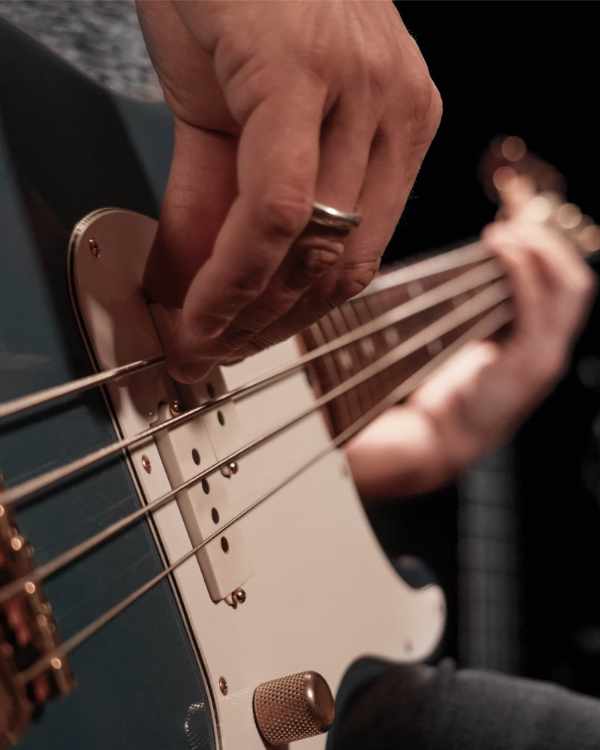 Bassgitarre Unterricht Musikschule Münsingen